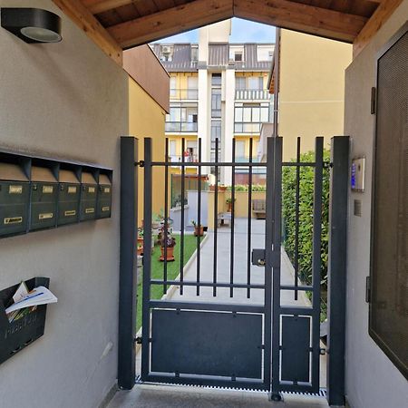 Appartamento Piccola Perla Cologno Monzese Buitenkant foto